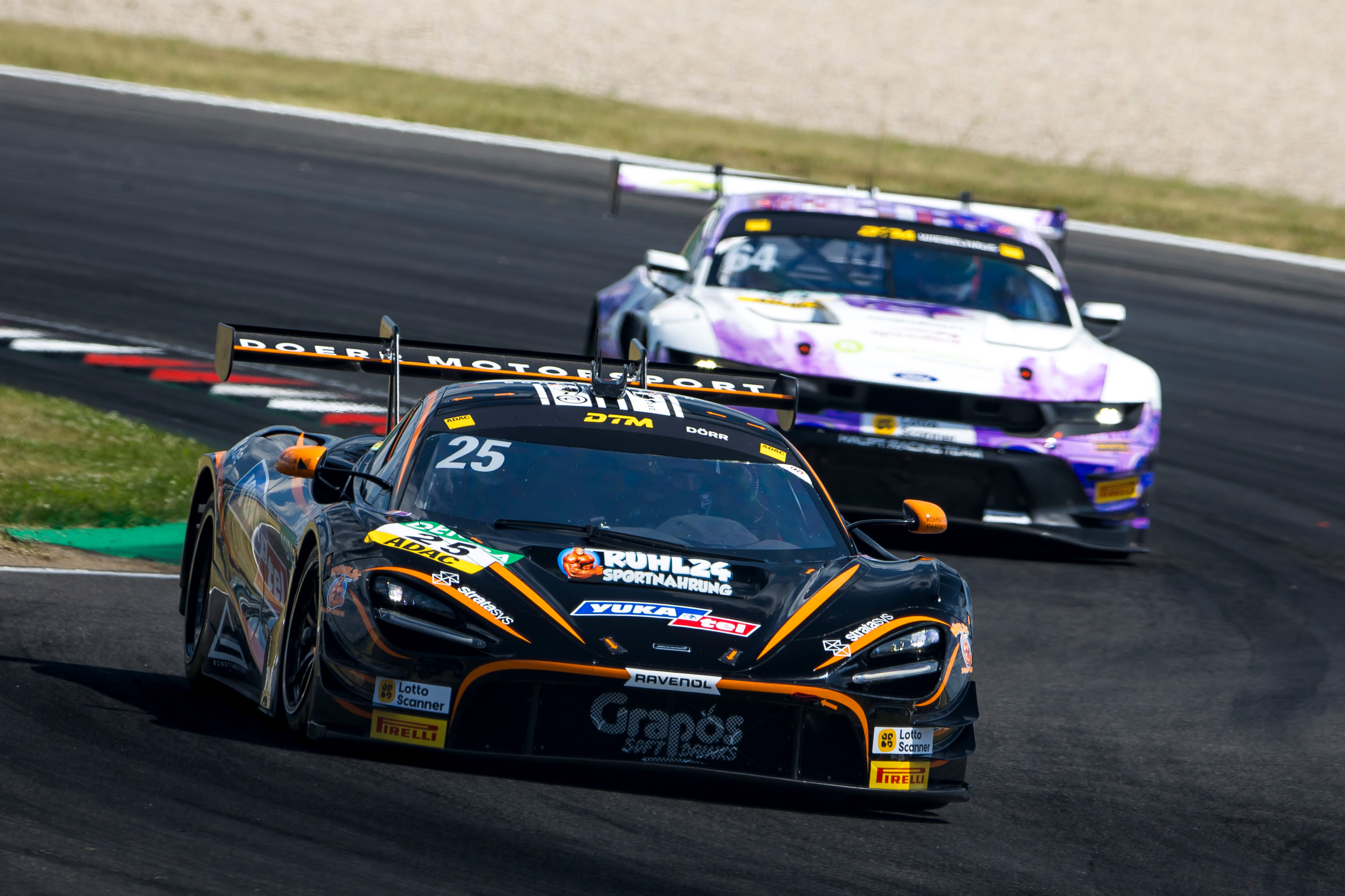 DTM: Všechno jinak! Mapelli přichází o vítězství, vyhrává poprvé Dörr