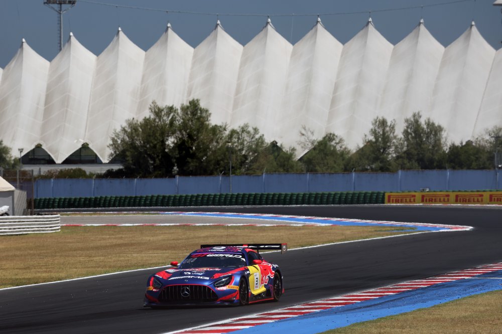 GTWC: Gounon získává pole position pro Verstappen Racing