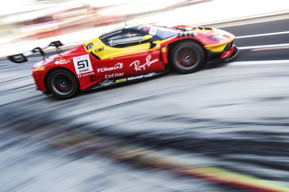 24H Spa: Mosca nejrychlejší s Ferrari v FP1