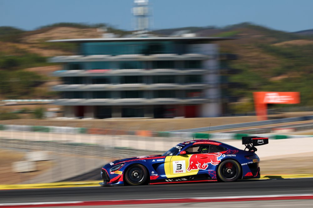 Verstappen se v Portimau bavil, Lulhamovi nic nevyčítá
