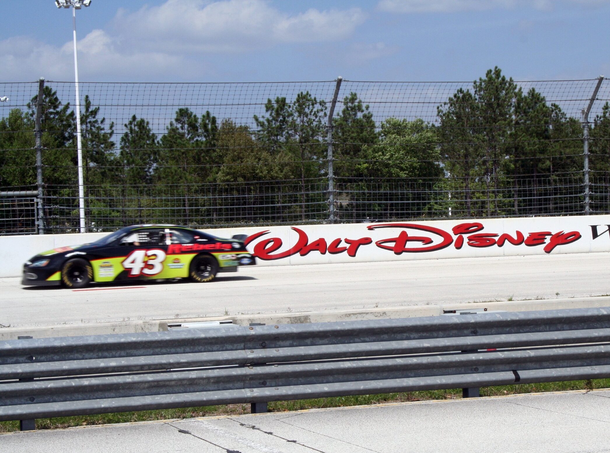 Walt Disney World Speedway – pokus Američanů o okruh u Disneylandu skončil fiaskem