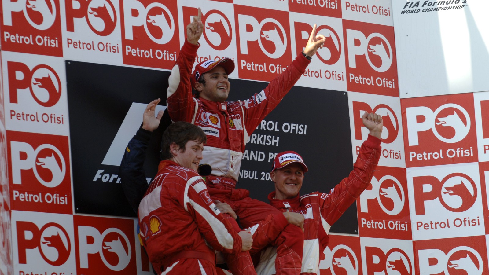 GP Turecka 2006 hostila první Massovo vítězství a souboj Schumachera s Alonsem