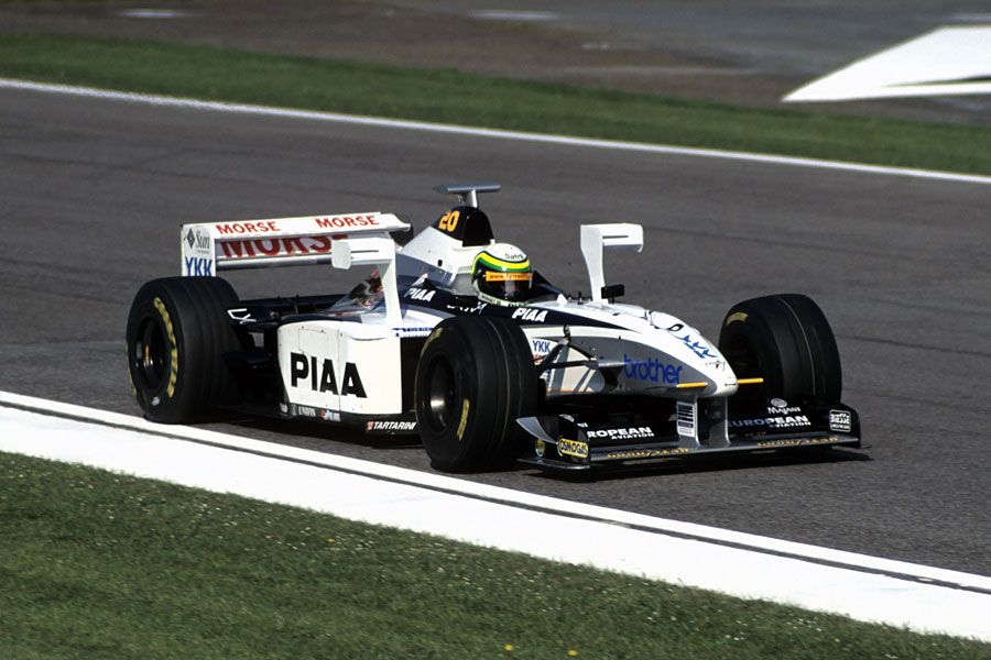 Tyrrell 2000 – snaha o vzkříšení slavného jména skončila propadákem