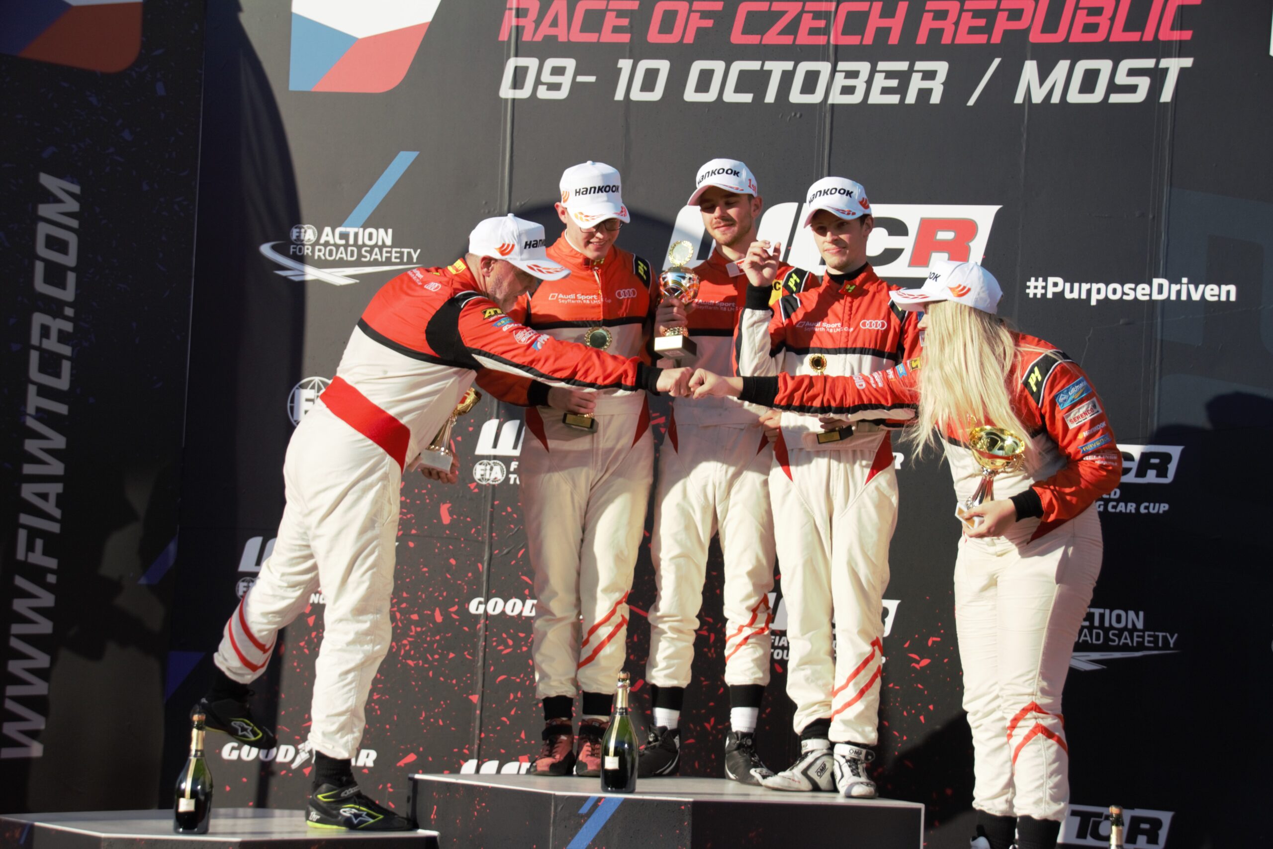 Audi Sport Seyffarth R8 LMS Cup v Mostě: Rogalski je šampionem