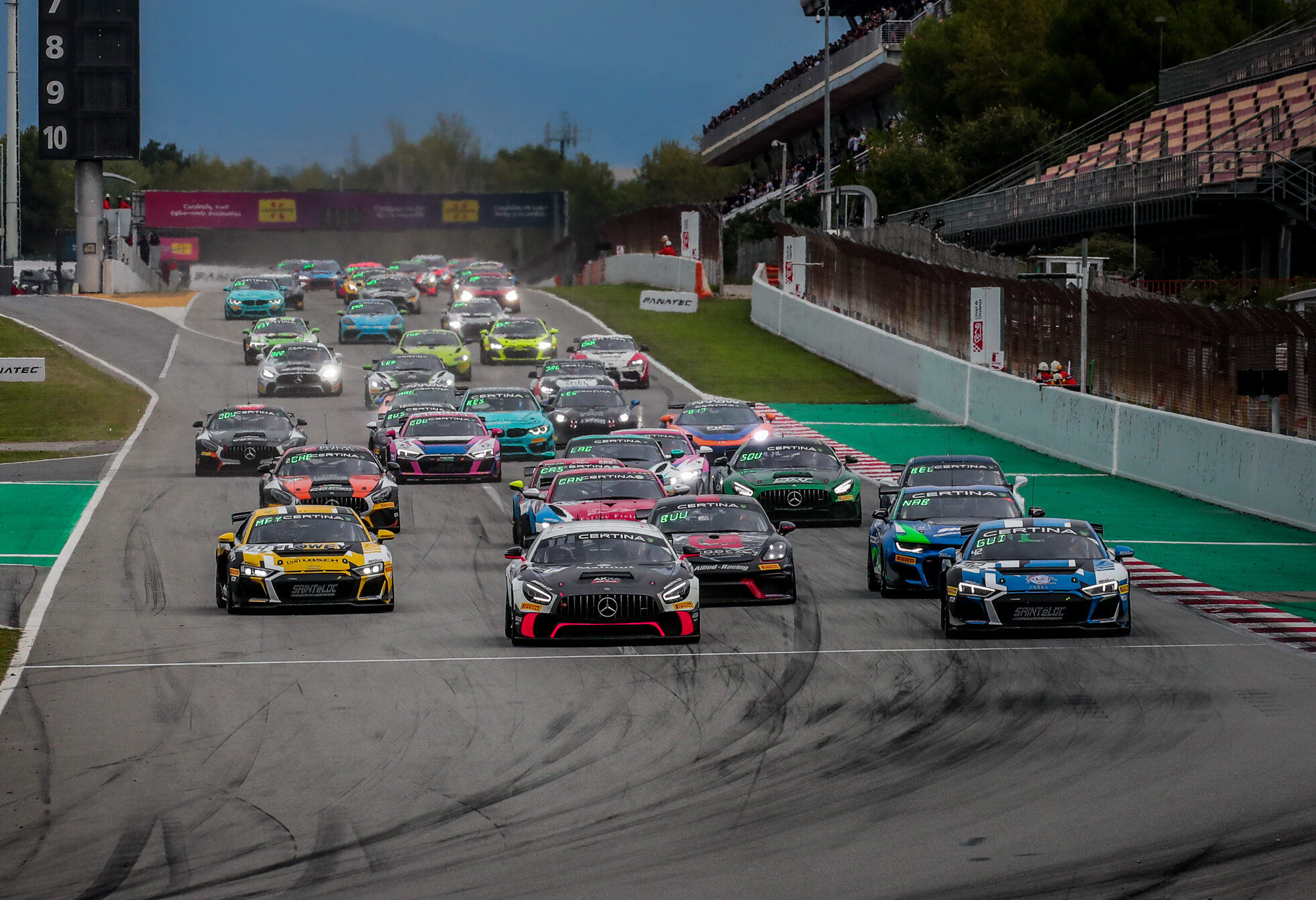 GT4 European Series se v letošním roce představí během šesti víkendů