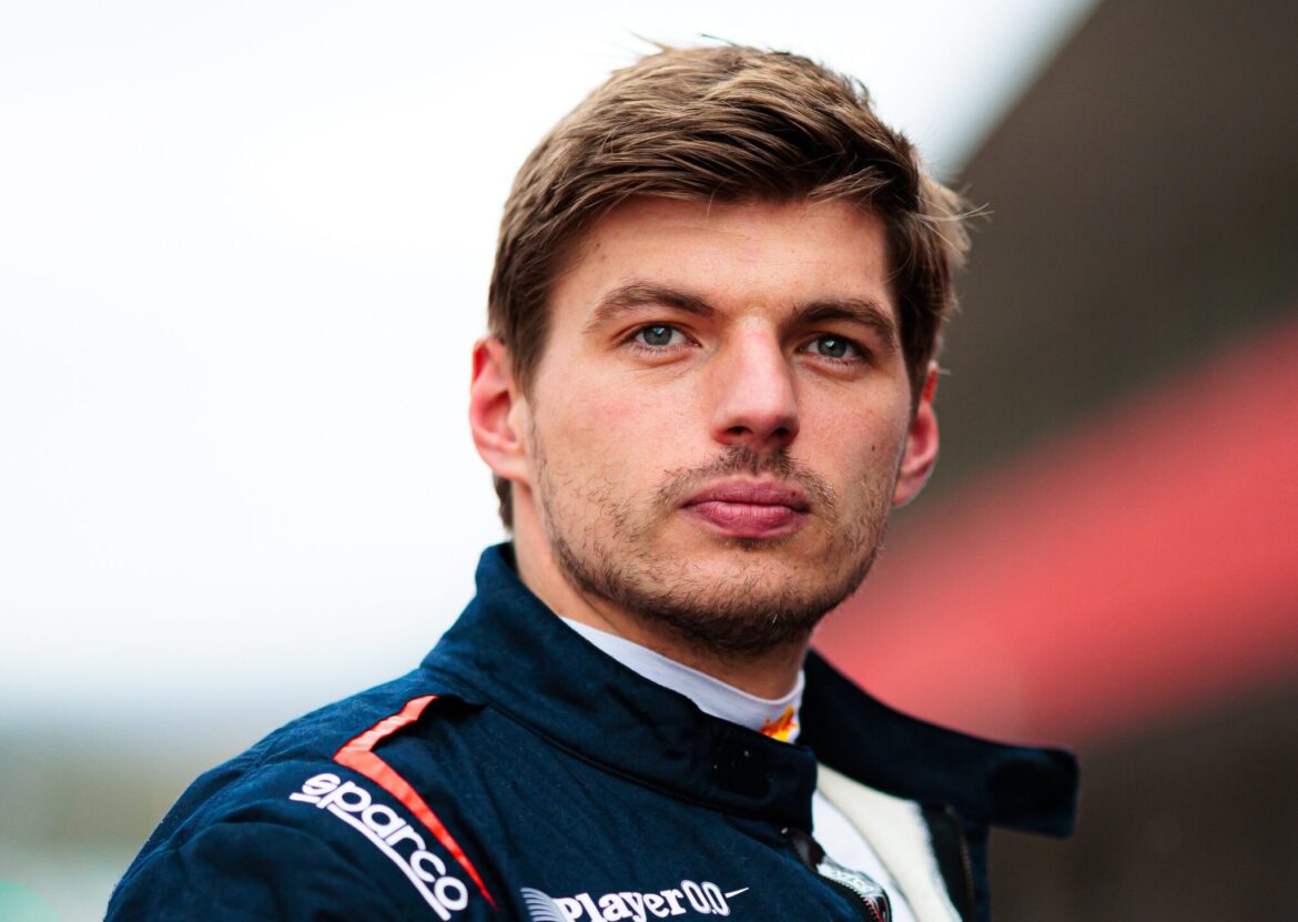 Max Verstappen prezentuje vlastní tým pro GT World Challenge